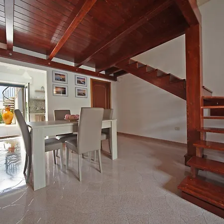 Alojamento de Acomodação e Pequeno-almoço La Buona Creanza By Jdvacanze 4*